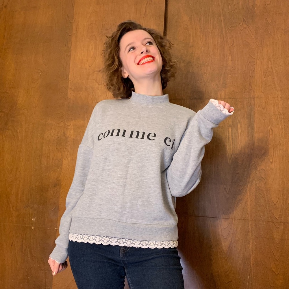 Forever 21 Comme Ci Comme Ça Gray Sweatshirt Small